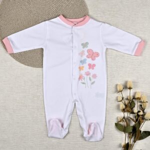 Süßer Bio-Strampler für Babys mit Schmetterlingen